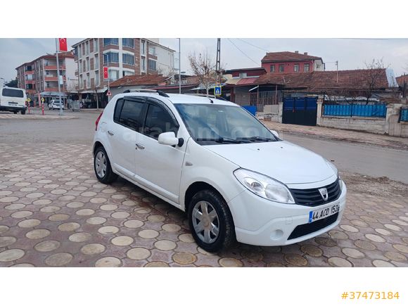 acil satılık takas düşünülür Sahibinden Dacia Sandero 1.4 Ambiance 2010 Model  303.000 km Beyaz