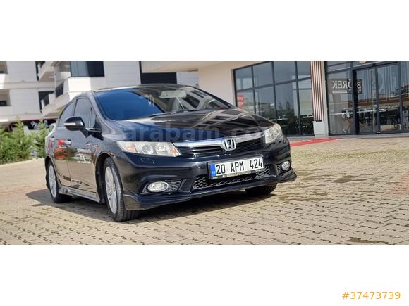 Sahibinden Honda Civic 1.6 Elegance 2012 Model Denizli 179.000 km Siyah