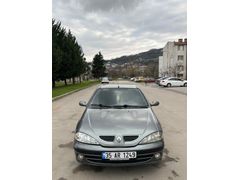 Sahibinden Renault Megane 1.6 RXi 2001 Model 
