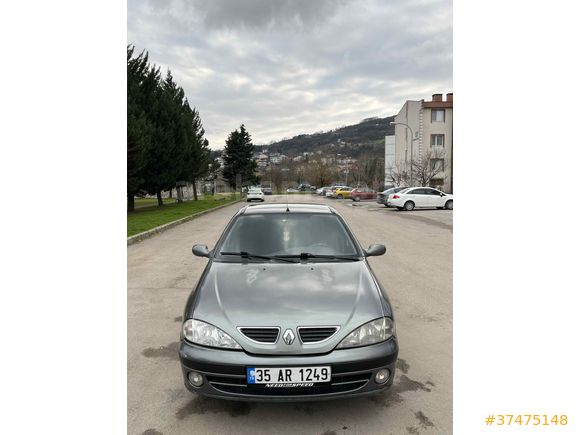 Sahibinden Renault Megane 1.6 RXi 2001 Model 