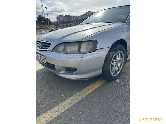 Sahibinden Honda Accord 1.8 LS 2001 Model 