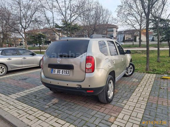 Sahibinden Dacia Duster 1.6 Laureate 2011 Model 