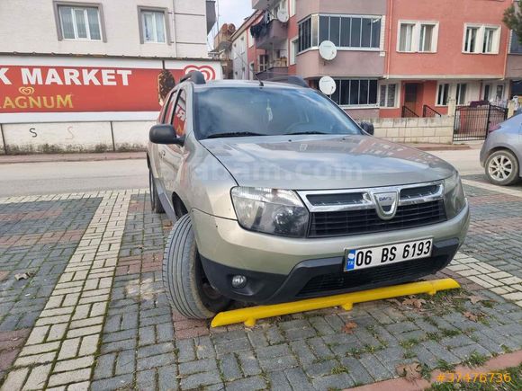 Sahibinden Dacia Duster 1.6 Laureate 2011 Model 