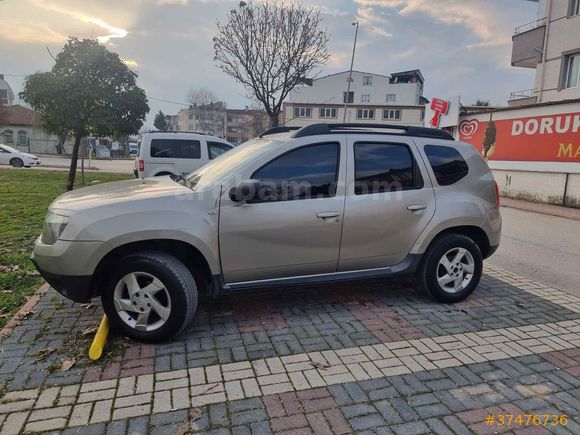 Sahibinden Dacia Duster 1.6 Laureate 2011 Model 