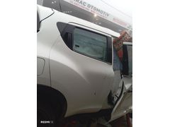 Nissan Juke 2015 model sağ arka kapı
