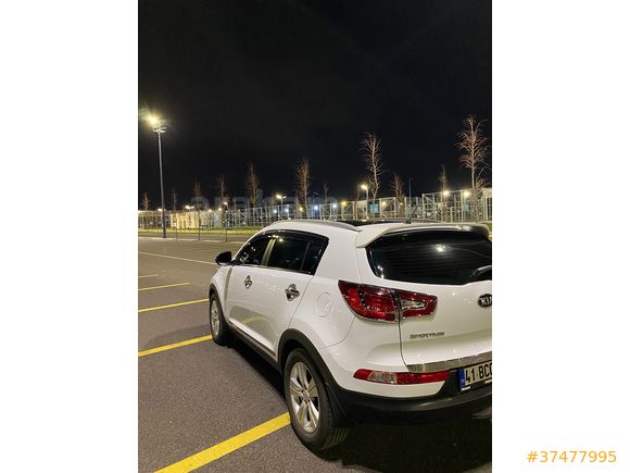 HATASIZ Kia Sportage 1.6 GSL Plus 2013 Model 