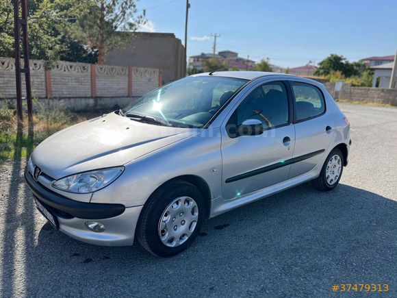 Sahibinden Peugeot 206 1.4 Fever 2007 Model 