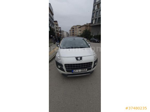 Sahibinden Peugeot 3008 1.6 e-HDi Active 2013 Model Kocaeli 225.000 km Beyaz