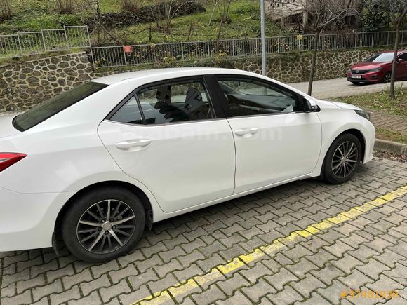 Sahibinden Toyota Corolla 1.4 D-4D Touch 2013 Model 