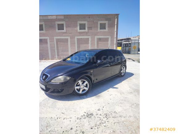 Sahibinden Seat Leon 1.6 Stylance 2009 Model  250.000 km Siyah