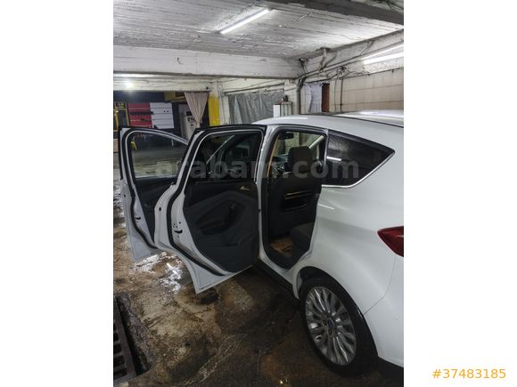 Sahibinden Ford C-Max 1.6 TDCi Titanium 2013 Model BOYASIZ DEĞİŞENSİZ