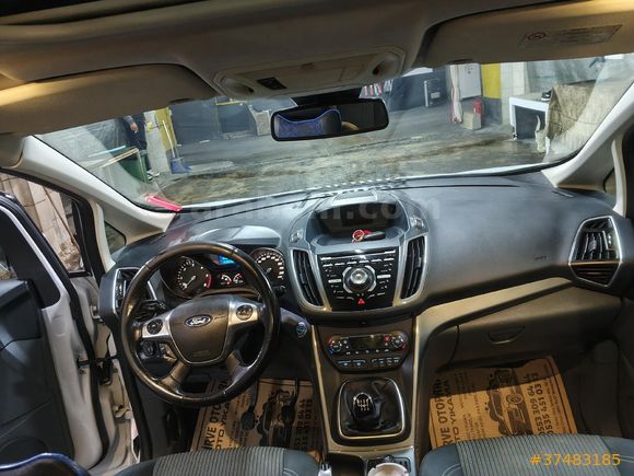 Sahibinden Ford C-Max 1.6 TDCi Titanium 2013 Model BOYASIZ DEĞİŞENSİZ