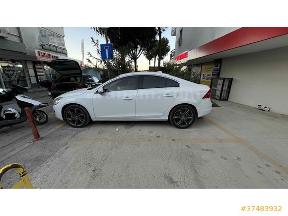 Sahibinden Volvo S60 1.6 D Advance 2012 Model İzmir 197.000 km Beyaz