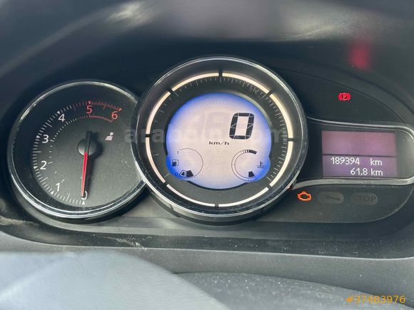 2013 Megane 3 1.5 dCi Joy  90 HB         189.000 km’de 