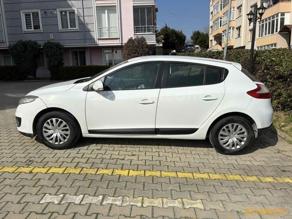 2013 Megane 3 1.5 dCi Joy  90 HB         189.000 km’de 