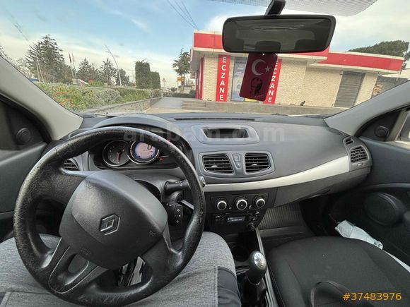 2013 Megane 3 1.5 dCi Joy  90 HB         189.000 km’de 
