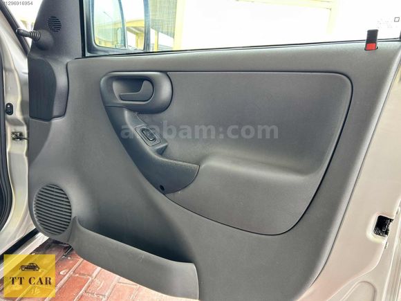 TT CAR-BOYASIZ COMBO-ÇİFT SÜRGÜ-KLİMA-258.000km