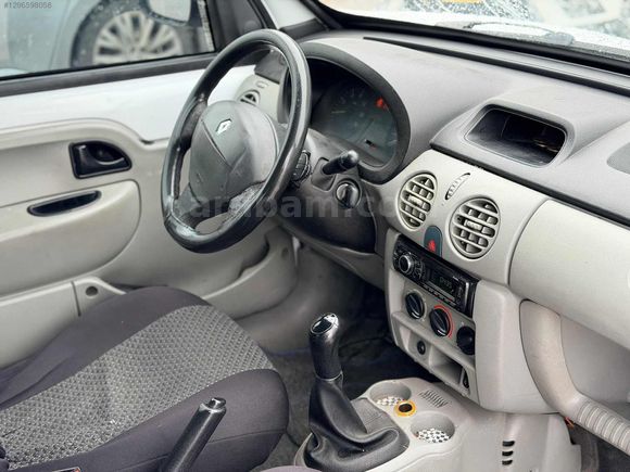 1.5 KANGO PANEL VAN