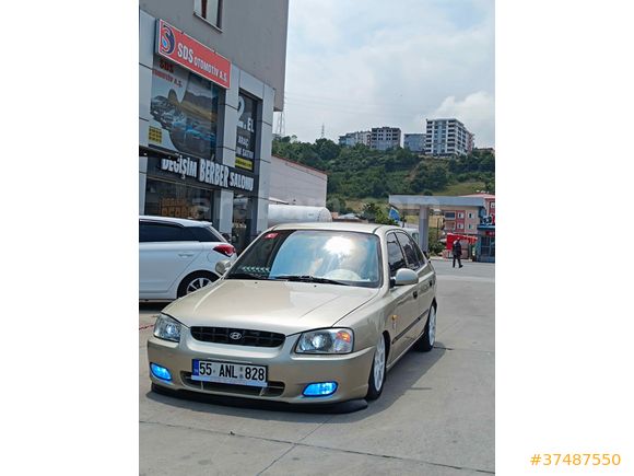 Sahibinden Hyundai Accent 1.5 1.5i GLS 2000 Model 