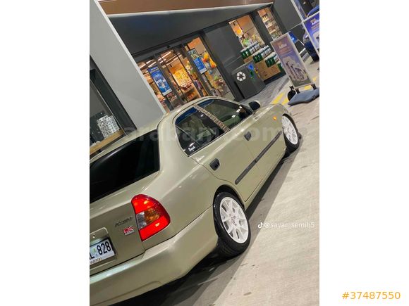 Sahibinden Hyundai Accent 1.5 1.5i GLS 2000 Model 