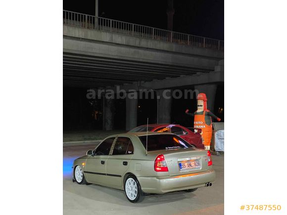 Sahibinden Hyundai Accent 1.5 1.5i GLS 2000 Model 