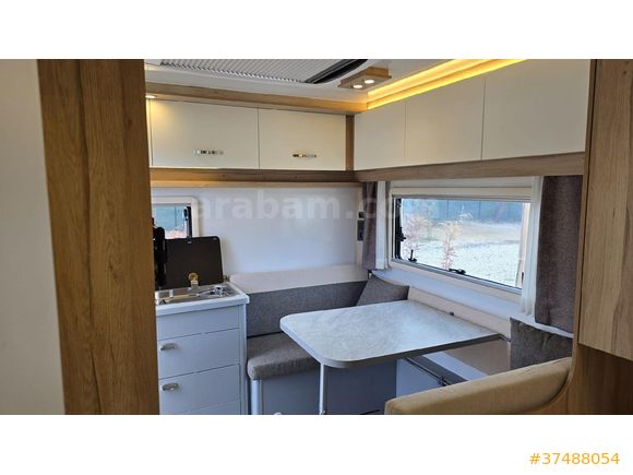 Çekme Karavan  Thule Tente / Truma Combi / Truma Mover