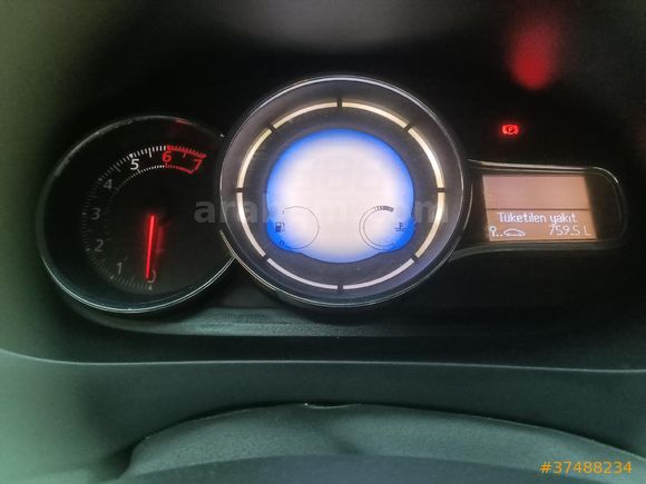 Sahibinden Renault Fluence 1.6 Touch 2013 Model