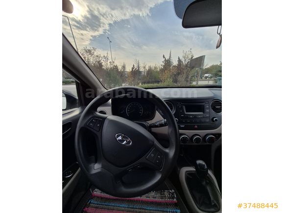 Sahibinden Hyundai i10 1.0 D-CVVT Style 2014 Model  233.000 km Beyaz