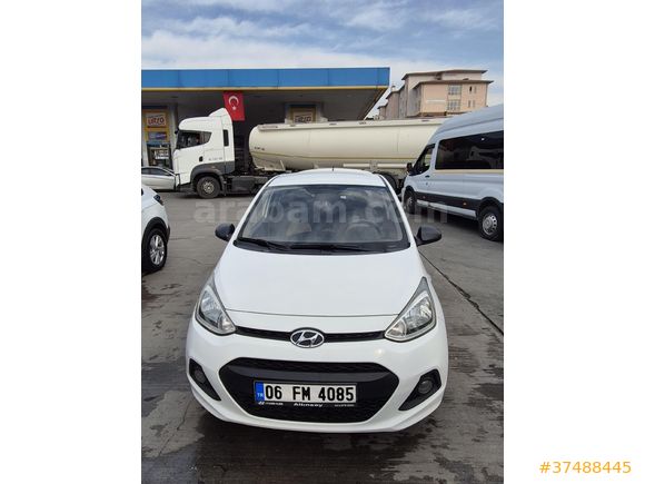 Sahibinden Hyundai i10 1.0 D-CVVT Style 2014 Model  233.000 km Beyaz