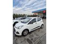 Sahibinden Hyundai i10 1.0 D-CVVT Style 2014 Model  233.000 km Beyaz