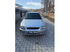 Sahibinden Hyundai Accent 1.5  1.5i GL 2000 Model 