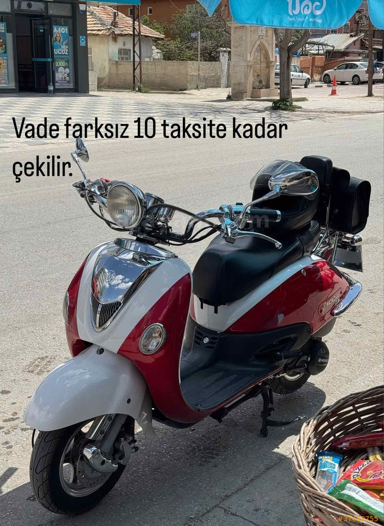 Galeriden Mondial 125 ZNU i 2020 Model Konya 6.002 km Kırmızı