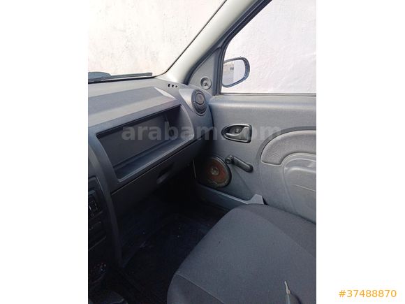 Sahibinden Dacia Logan 1.4 2006 Model  164.000 km Beyaz
