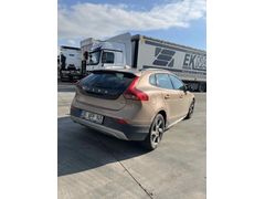 Sahibinden Volvo V40 Cross Country 1.6 D Advance 2014 Model 