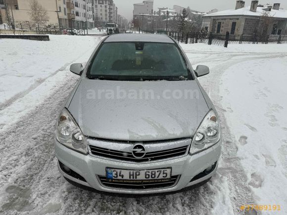 Galeriden Opel Astra 1.3 CDTI Sport 2012 Model Kars