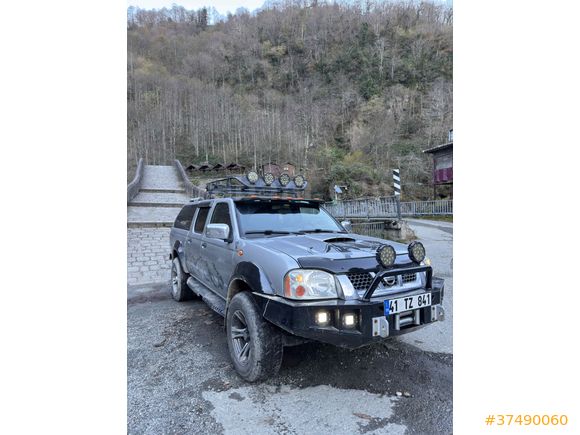 Sahibinden Nissan Skystar 4x4 2004 Model 