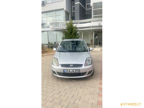 SAHİBİNDEN FULL BAKIMLI SORUNSUZ AİLE ARACI - FORD FIESTA
