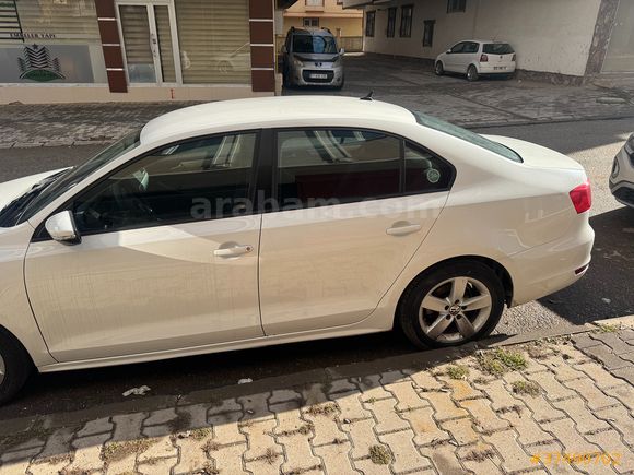 HATASIZ BOYASIZ TEMİZ JETTA 