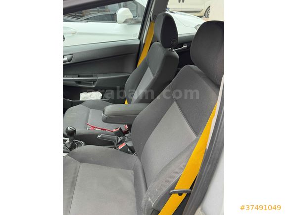 Sahibinden Opel Astra 1.3 CDTI Enjoy Elegance 2011 Model  250 km Gri