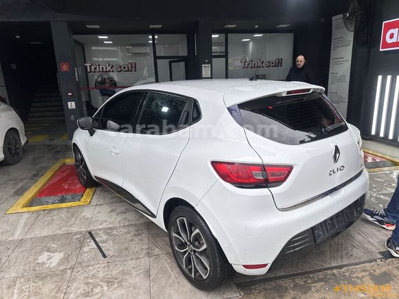 GÖZDE OTODAN 2018 MODEL OTOMATİK DEĞİŞENSİZ CLİO 1.5 DCİ