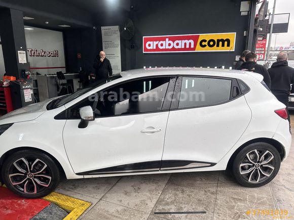 GÖZDE OTODAN 2018 MODEL OTOMATİK DEĞİŞENSİZ CLİO 1.5 DCİ