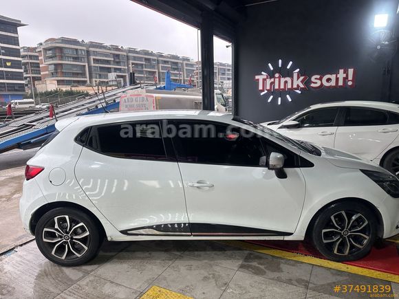 GÖZDE OTODAN 2018 MODEL OTOMATİK DEĞİŞENSİZ CLİO 1.5 DCİ