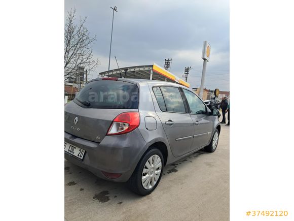 Sahibinden Renault Clio 1.5 dCi Extreme 2012 Model