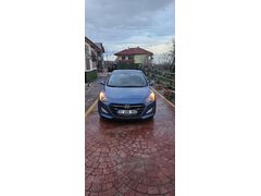Sahibinden Hyundai i30 1.6 GDi Style 2015 Model  138000 km Mavi (metalik)