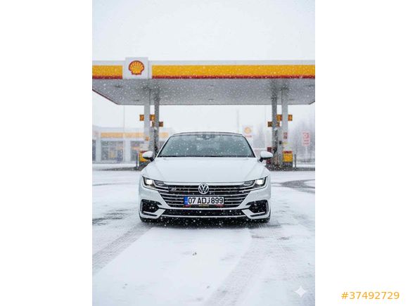 Sahibinden Volkswagen Arteon 1.5 TSI R Line 2018 Model Beyaz