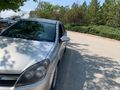 Kamu çalışanından temiz, bakımlı ve sunroof'lu Astra 1.3 dizel