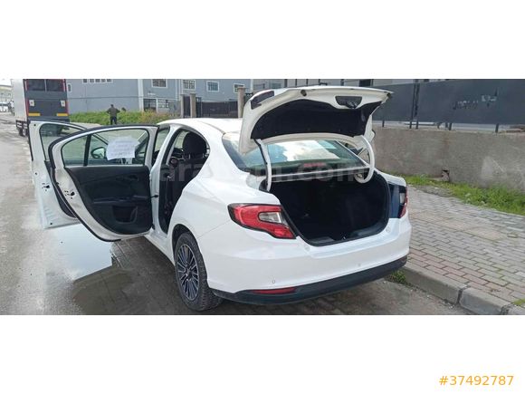 Sahibinden Fiat Egea 1.4 Fire Easy 2024 Model 