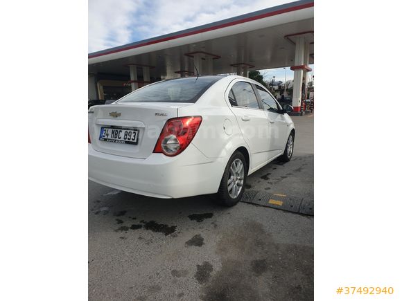 Takas üste nakit alabilecegim aracla olur  l