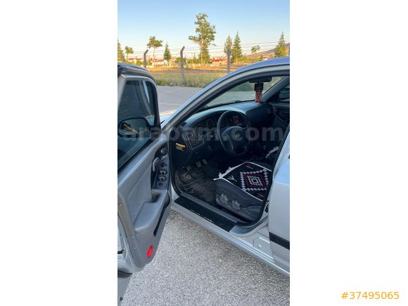 Sahibinden Hyundai Elantra 1.6 GLS 2004 Model