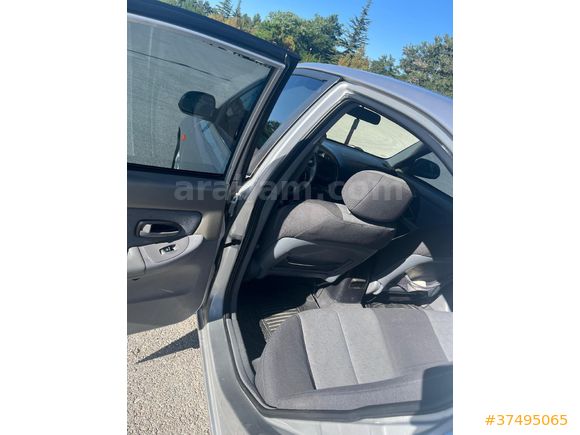 Sahibinden Hyundai Elantra 1.6 GLS 2004 Model
